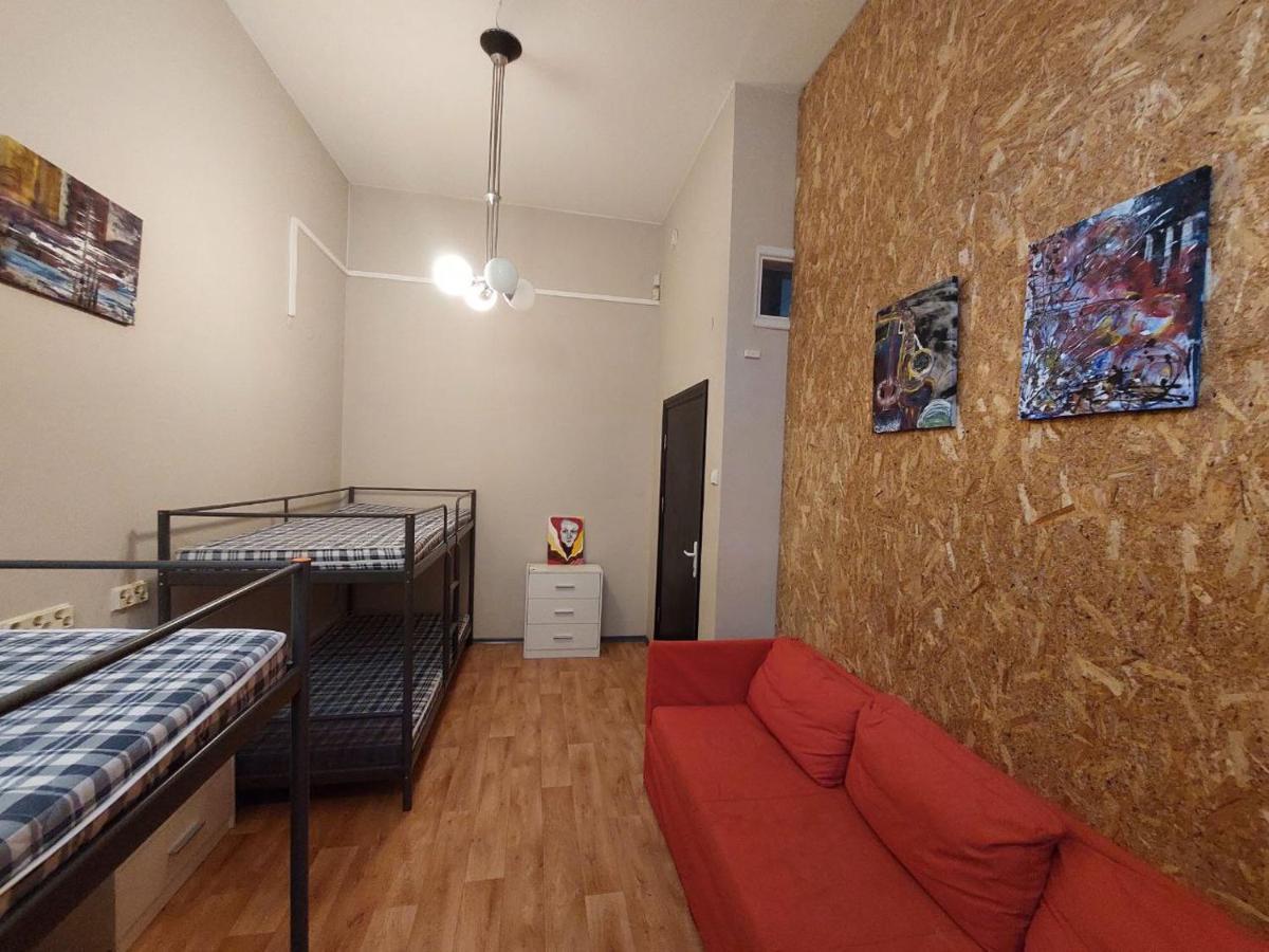 Pacific Hostel Вилнюс Екстериор снимка
